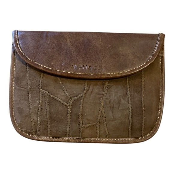 🧡 5 for $25 🧡 Brown Leather Women's wristlet - Picture 1 of 3